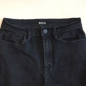 Black BDG skinny jeans size 27 l29